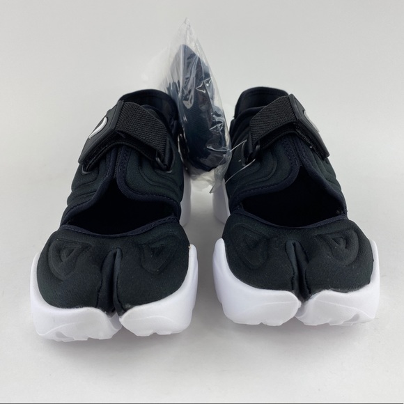 NEW Nike Aqua Rift With Socks - Picture 11 of 16